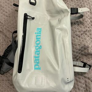 Patagonia 20L Stormfront Sling Bag Waterproof Dry
